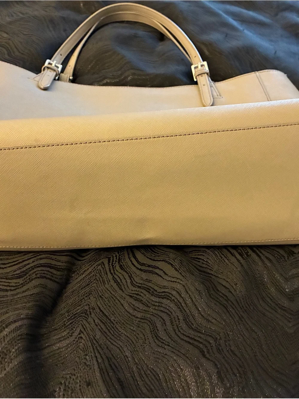 Tory Burch Beige Leather Tote Bag